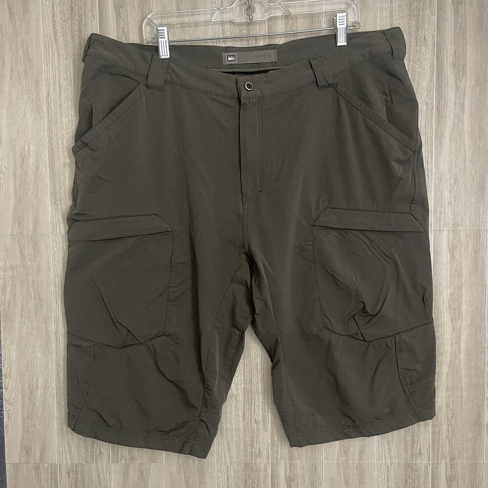 REI Co-op Cargo Shorts Mens Size 40 Trailmade Hiking  Outdoor Outwear Gym